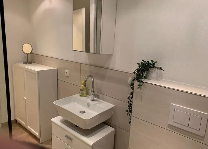 Birka شقة شباير